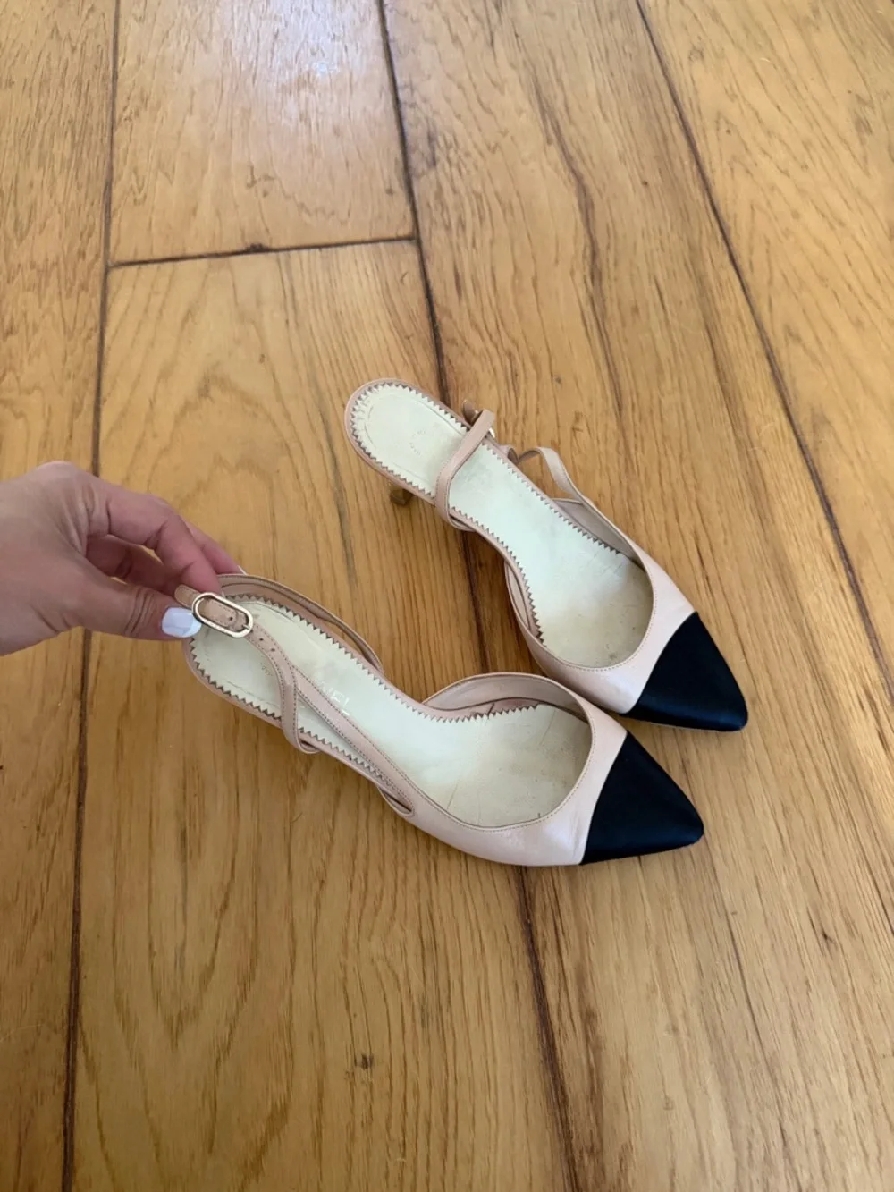 Chanel Slingback Sandals size 38 - Picture 4 of 9